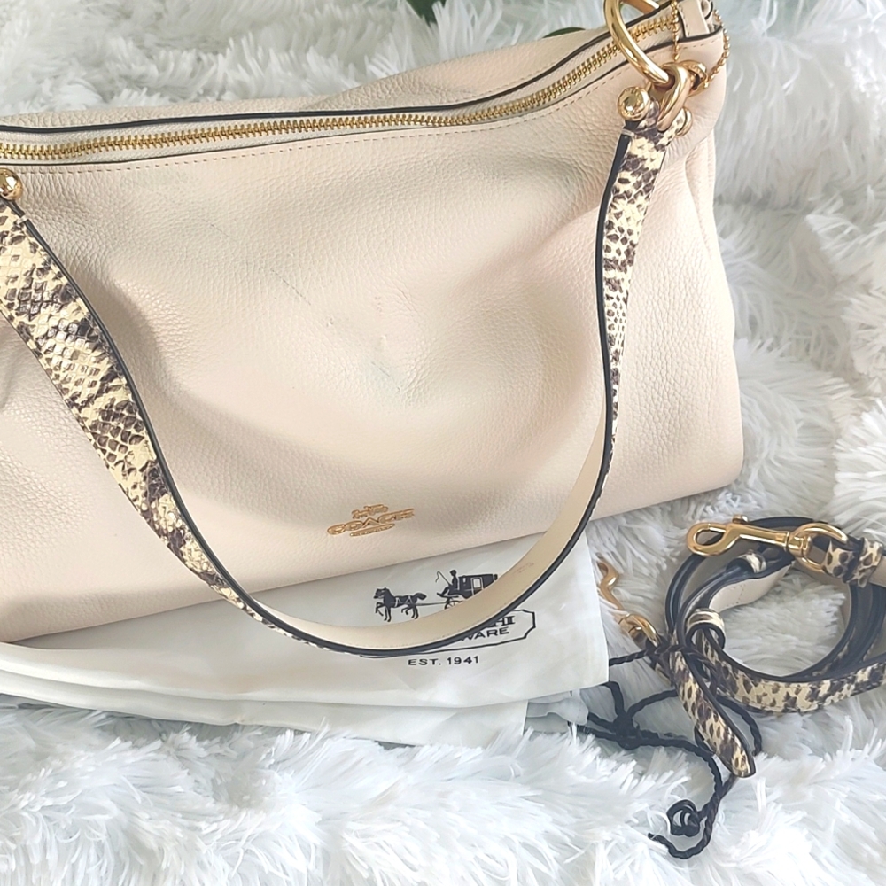 NWOT Coach Hobo Reduced To 75.00 Due To Ink Mark!